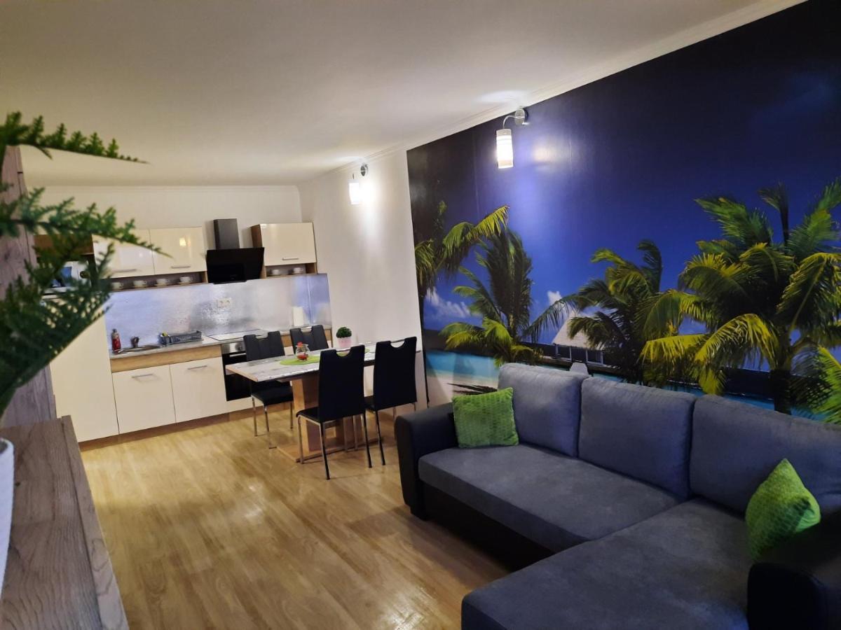 Vandus Apartman Сиофок Екстериор снимка