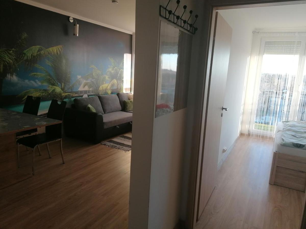 Vandus Apartman Сиофок Екстериор снимка